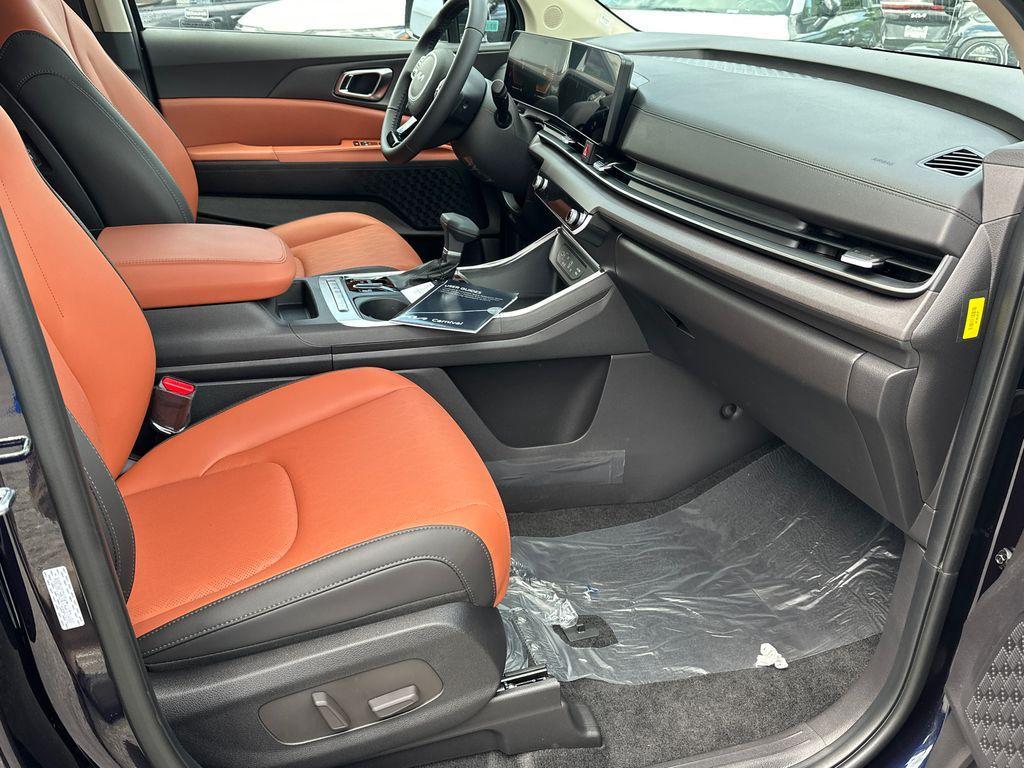 new 2026 Kia Carnival car, priced at $40,069