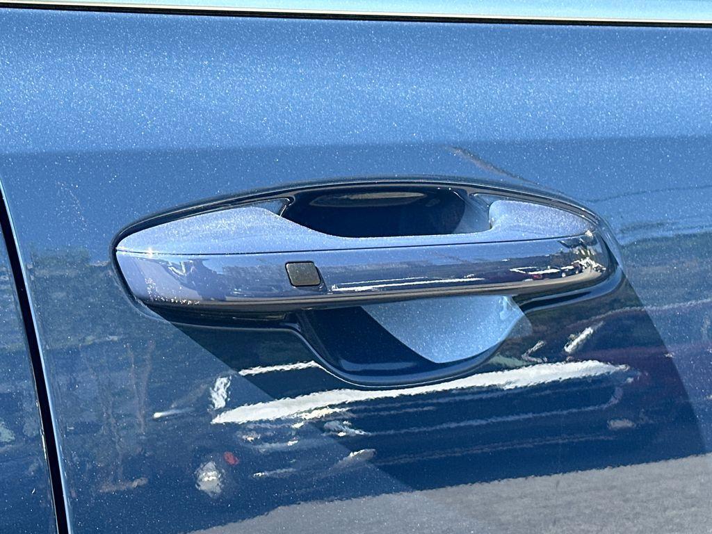 new 2026 Kia Sorento car, priced at $35,574