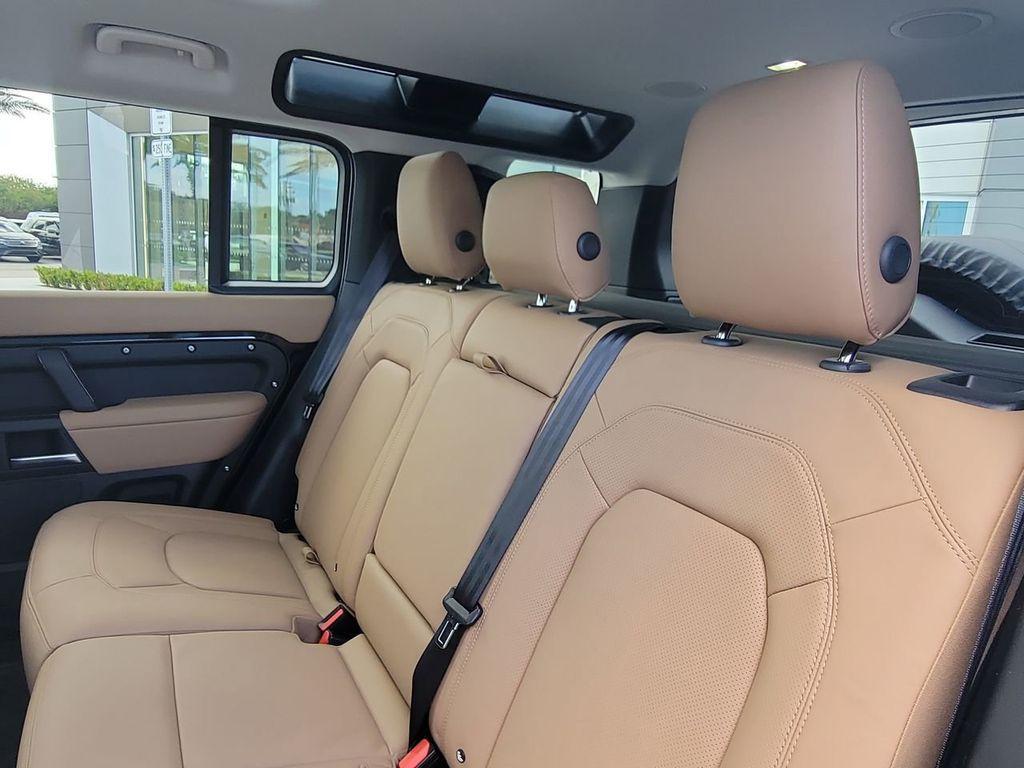 new 2026 Land Rover Defender car