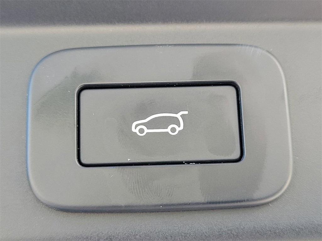 used 2023 Land Rover Range Rover Sport car, priced at $62,997