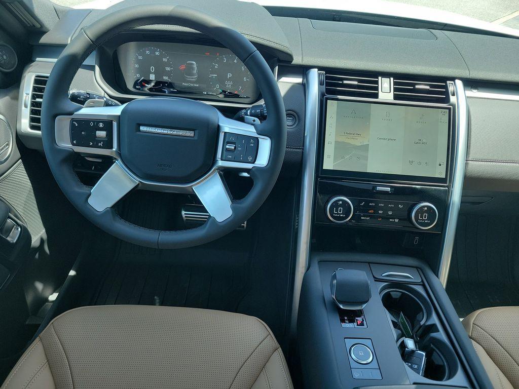 new 2026 Land Rover Discovery car, priced at $84,724
