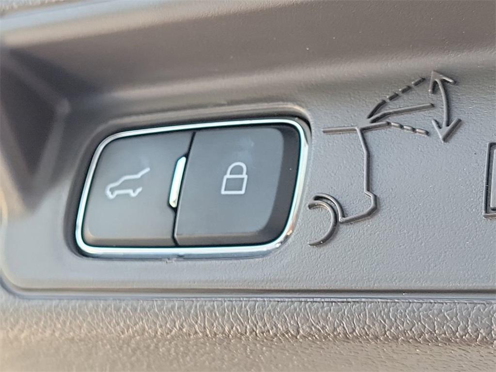 used 2021 Ford Explorer car, priced at $33,997