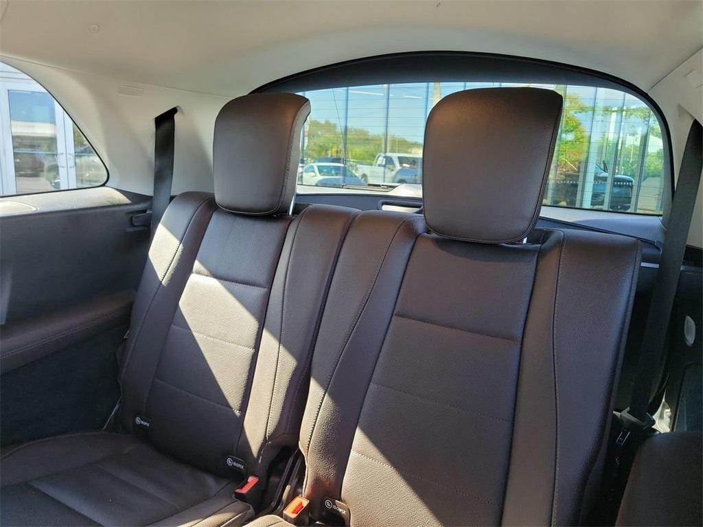 used 2022 Mercedes-Benz GLS 450 car, priced at $43,879