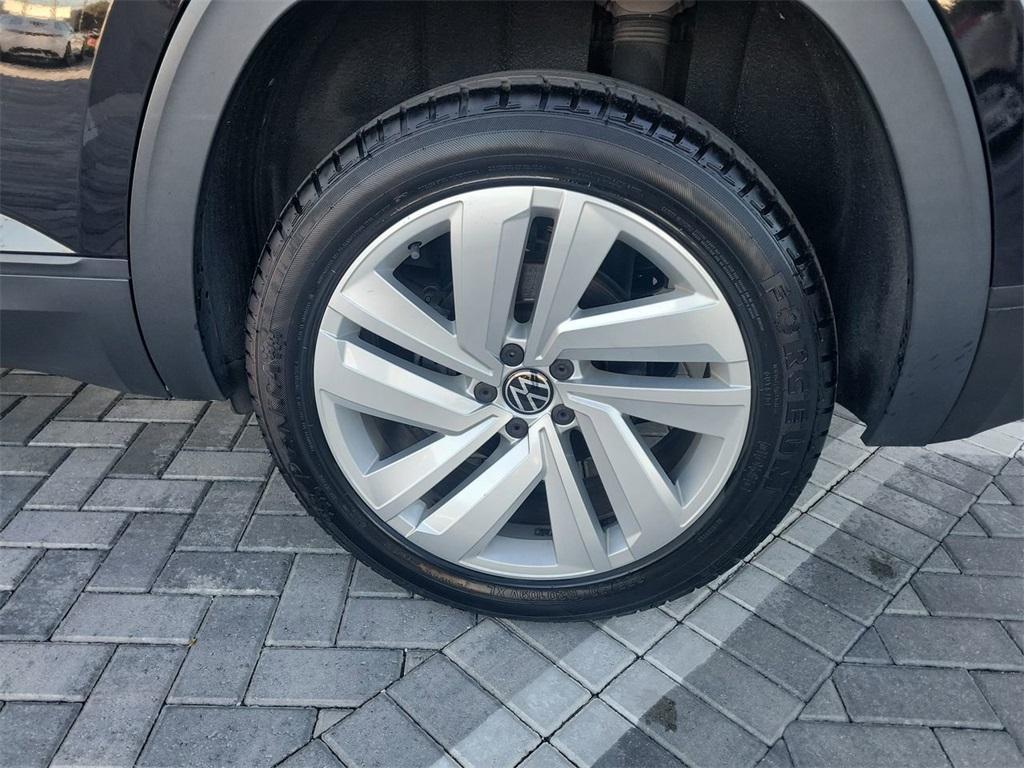 used 2021 Volkswagen Atlas Cross Sport car, priced at $18,997
