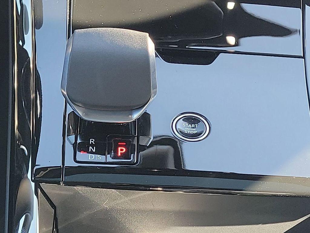 new 2026 Land Rover Range Rover Sport car, priced at $109,095