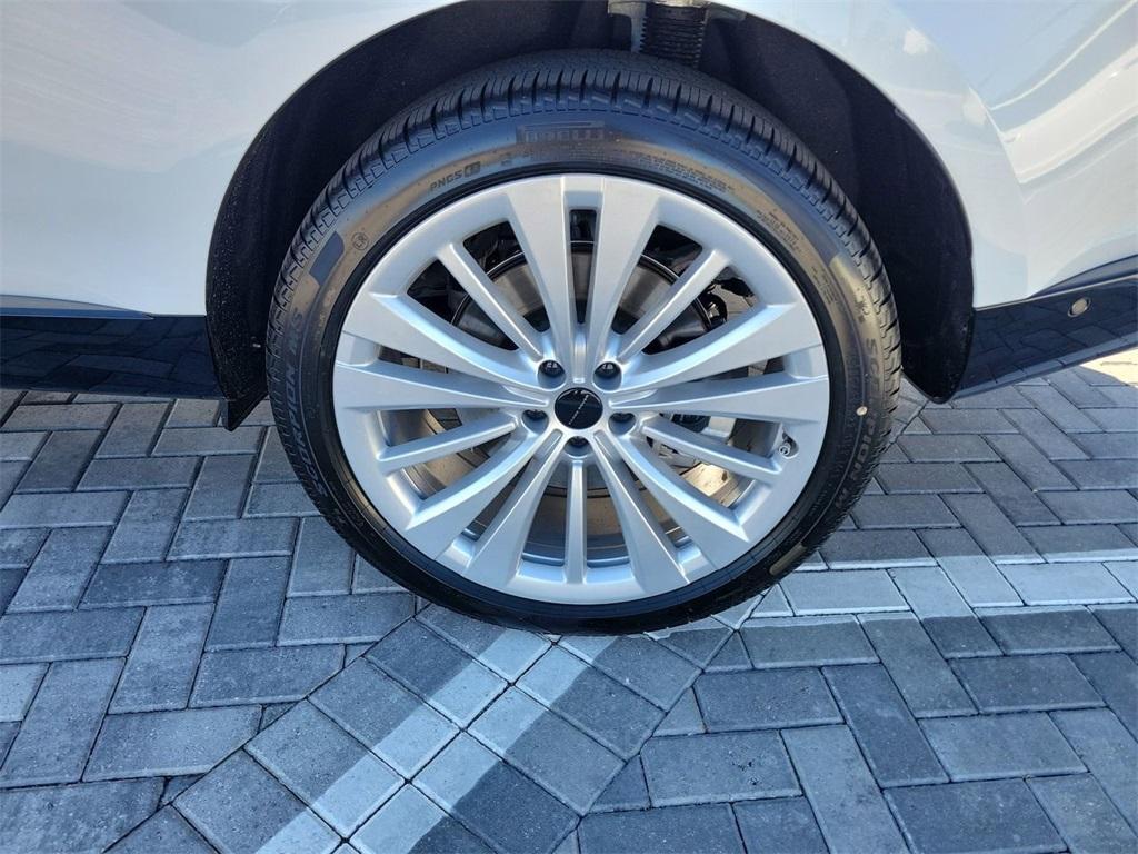 new 2026 Land Rover Range Rover car, priced at $162,665