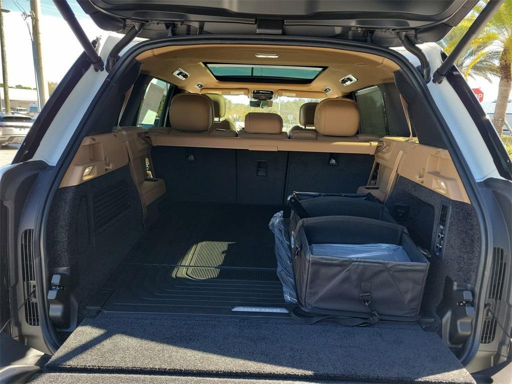 new 2026 Land Rover Range Rover car, priced at $162,665