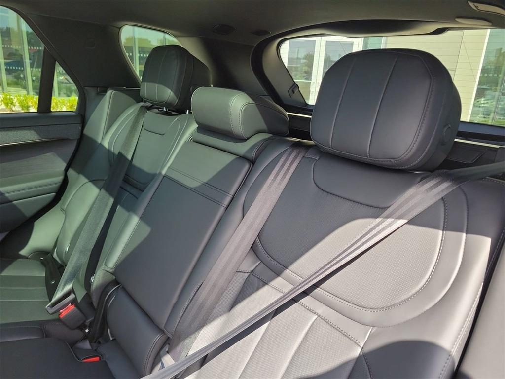 new 2025 Land Rover Range Rover Sport car, priced at $122,680