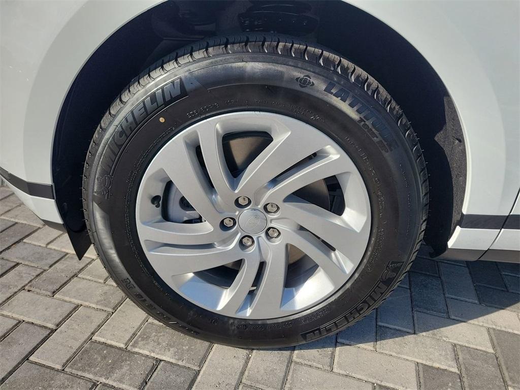 new 2026 Land Rover Range Rover Evoque car, priced at $51,175