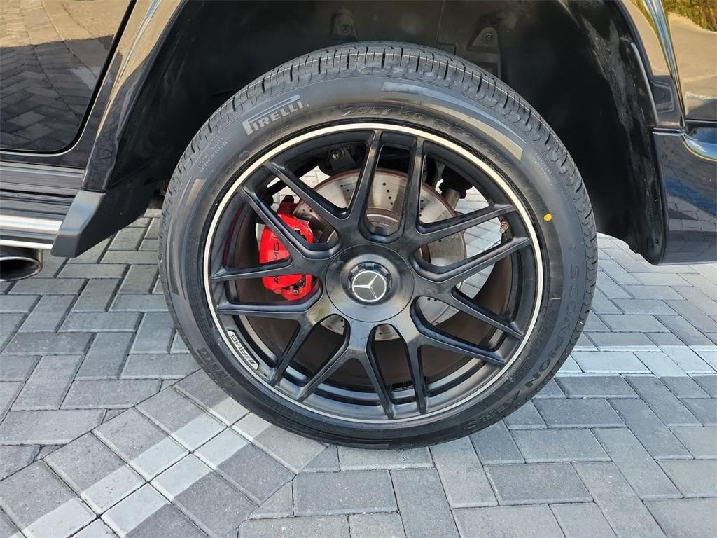 used 2021 Mercedes-Benz AMG G 63 car, priced at $131,997