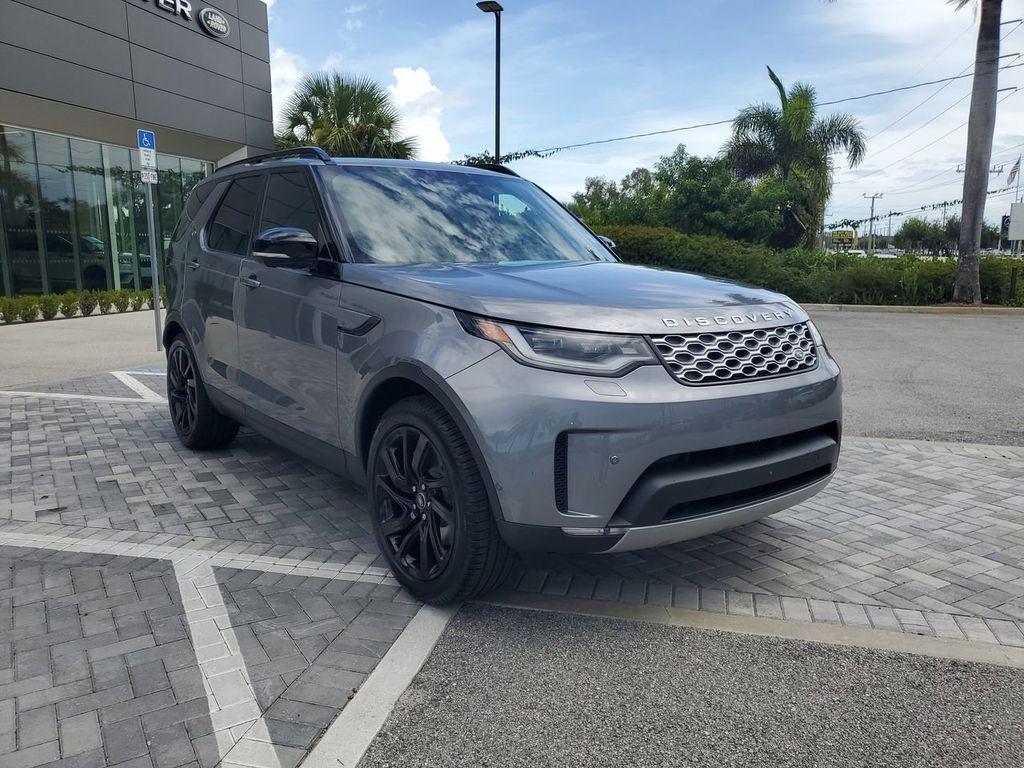new 2025 Land Rover Discovery car, priced at $64,470