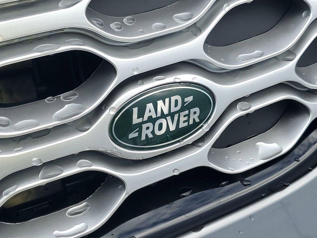 new 2025 Land Rover Discovery car, priced at $64,470