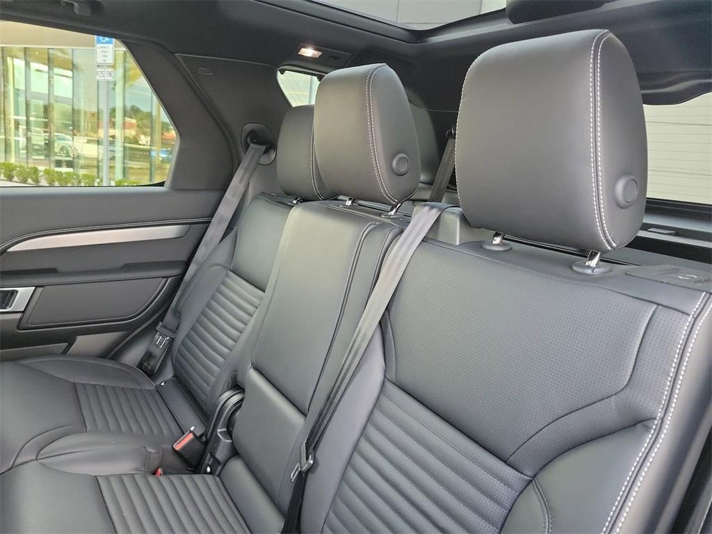 new 2026 Land Rover Discovery car, priced at $78,236