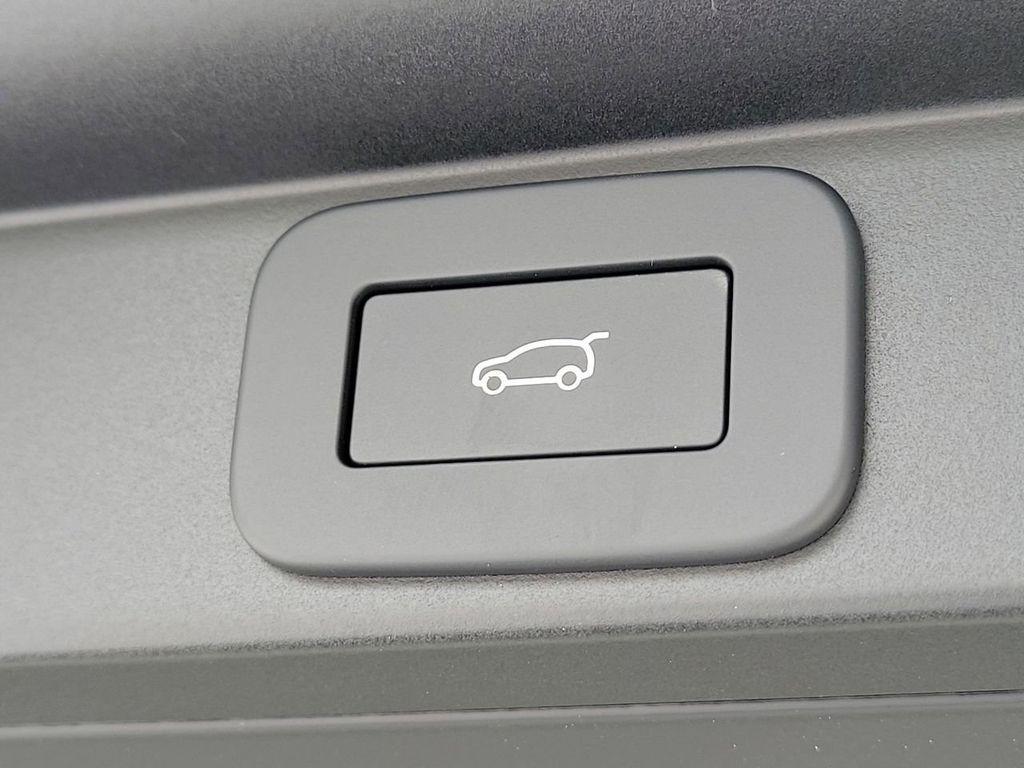 new 2026 Land Rover Range Rover car, priced at $143,920