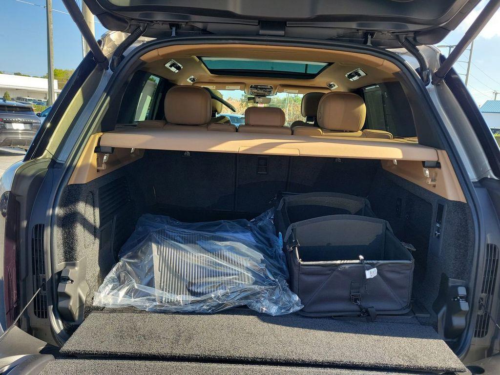 new 2026 Land Rover Range Rover car, priced at $152,435