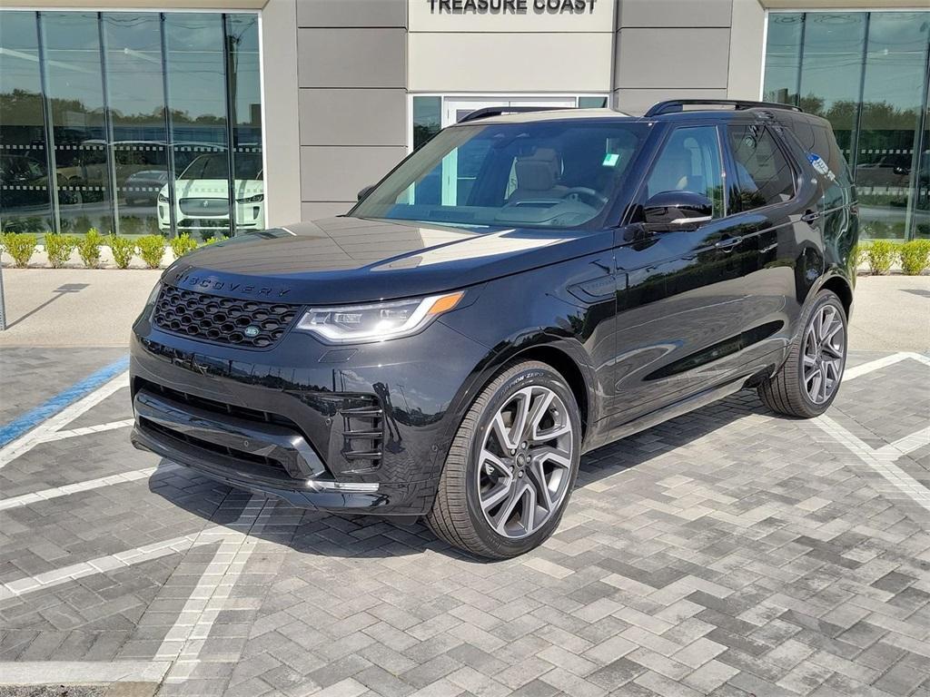 new 2025 Land Rover Discovery car, priced at $72,997