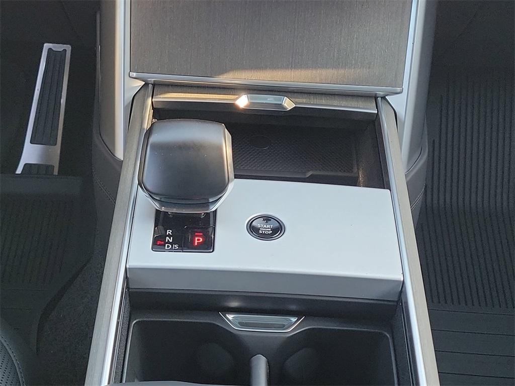 new 2026 Land Rover Range Rover car, priced at $268,745