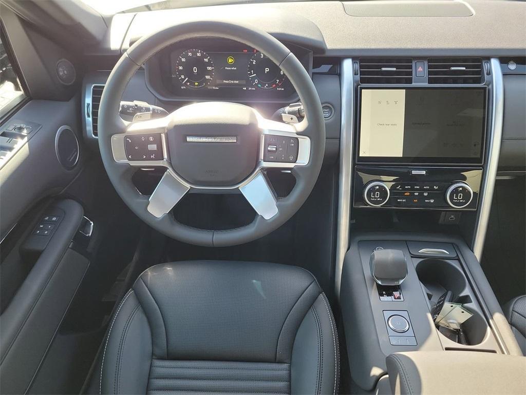 new 2025 Land Rover Discovery car, priced at $64,997