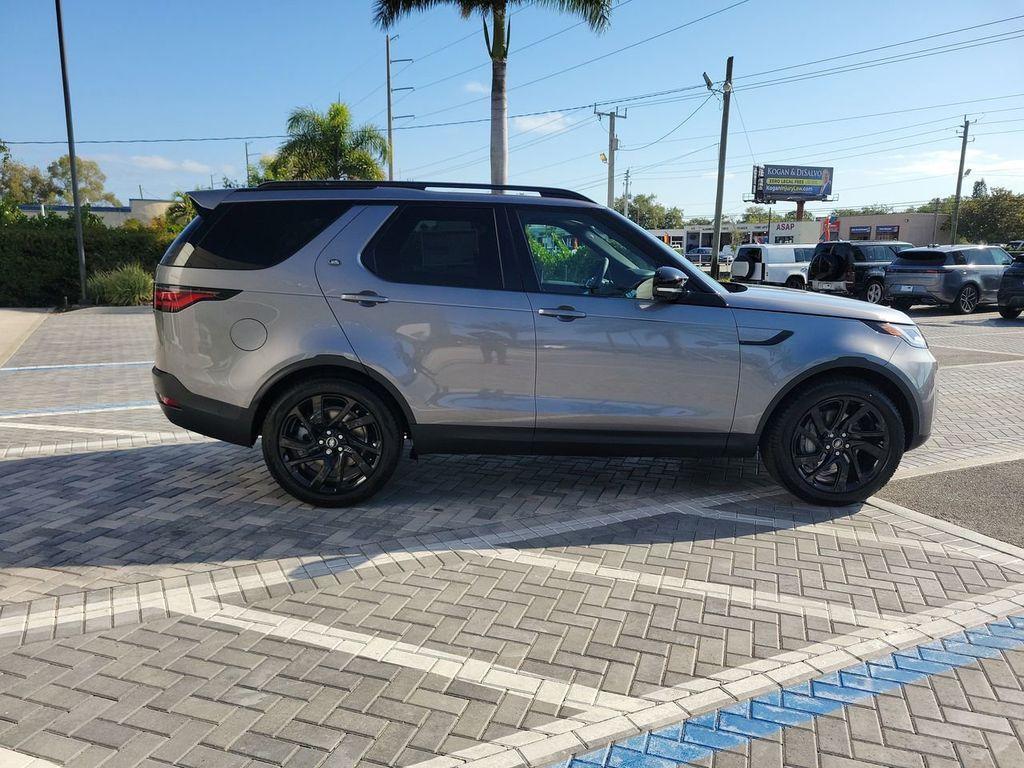 new 2025 Land Rover Discovery car, priced at $64,997