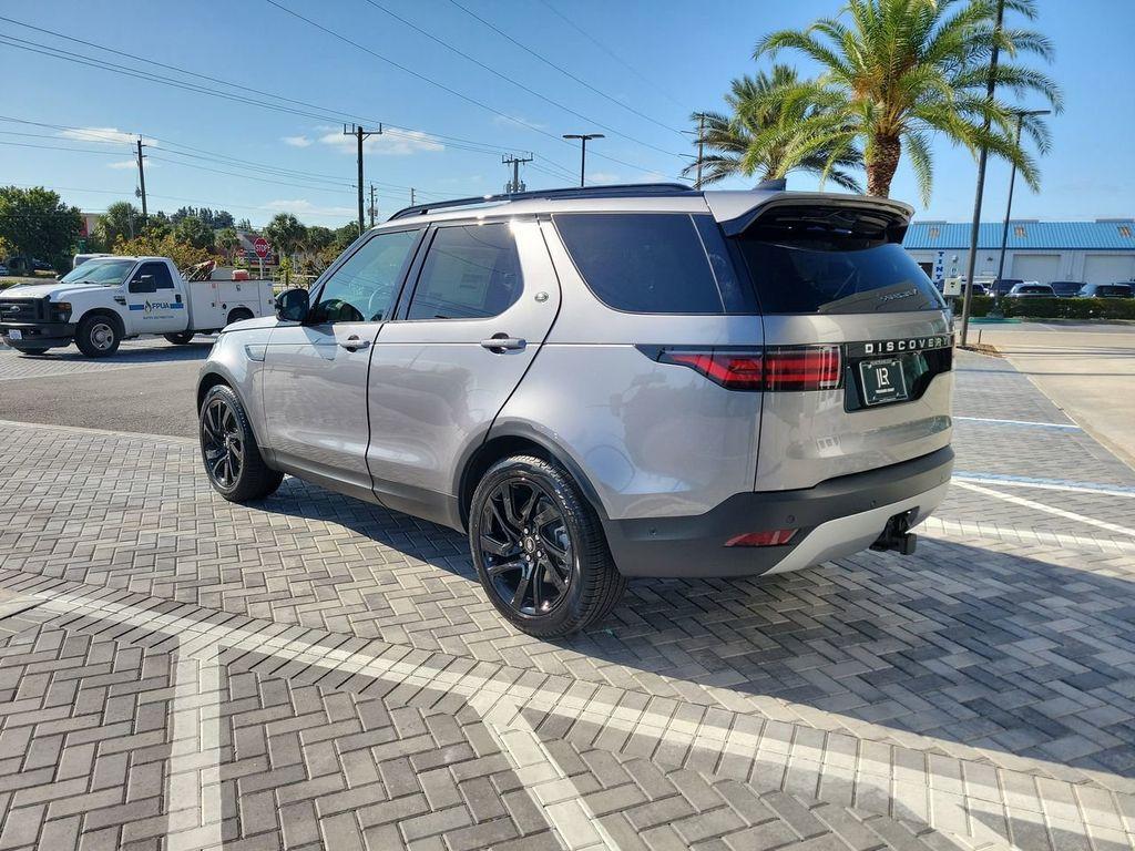 new 2025 Land Rover Discovery car, priced at $64,997
