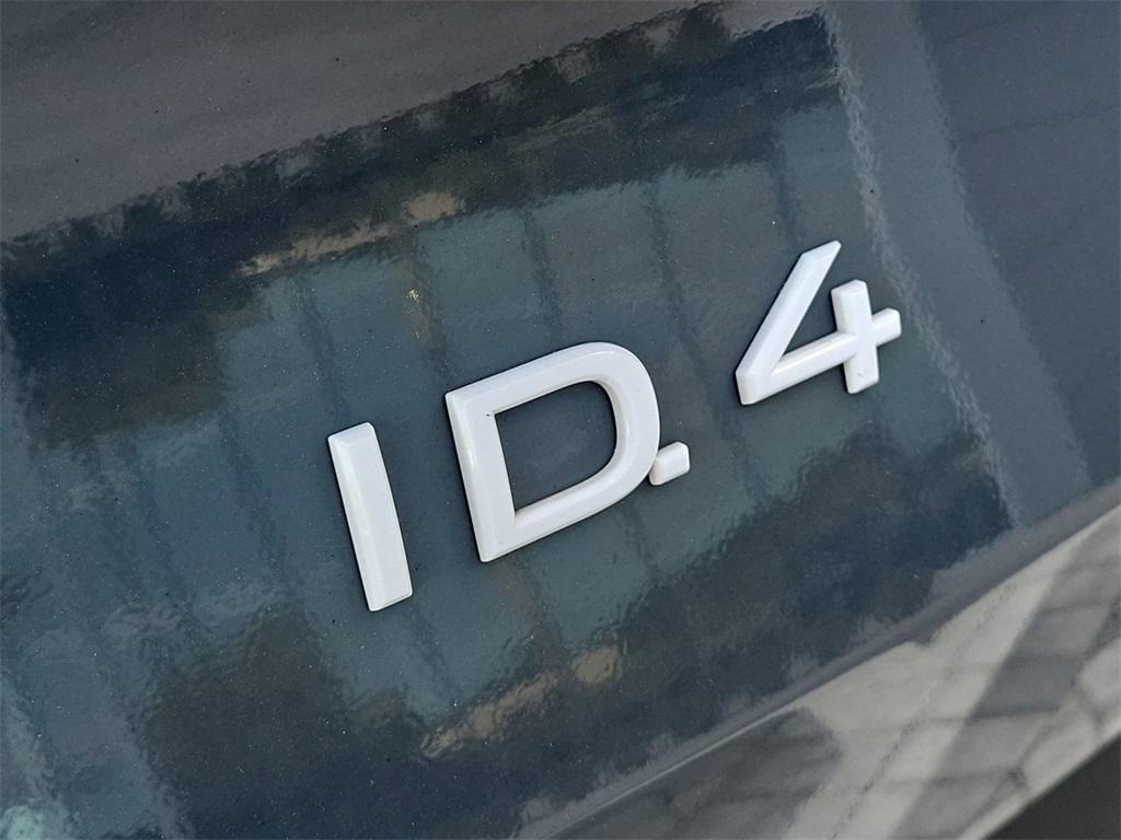 used 2024 Volkswagen ID.4 car, priced at $19,997