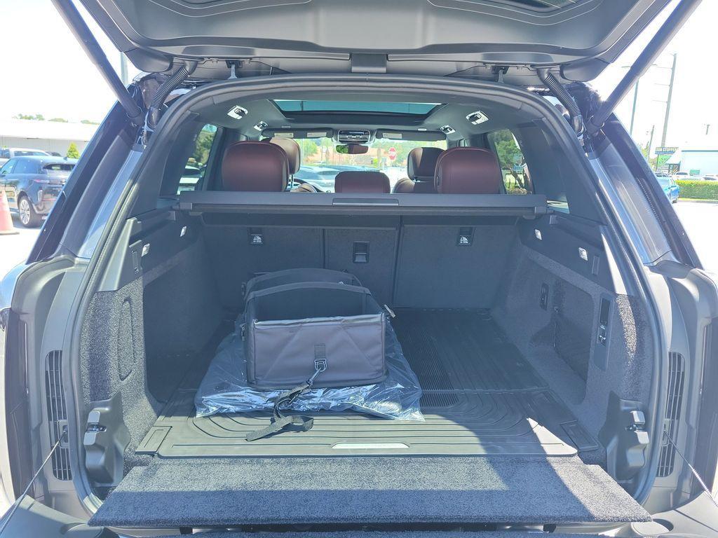 new 2026 Land Rover Range Rover car, priced at $131,908