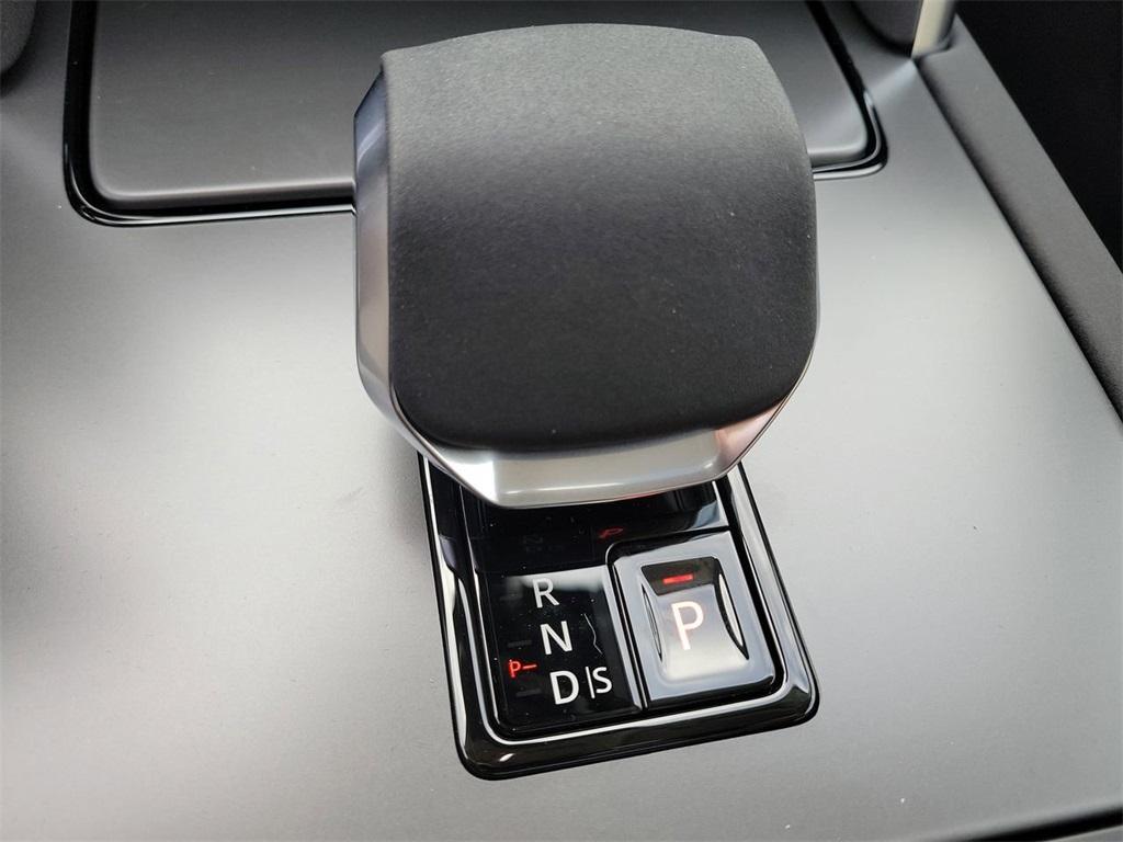 new 2025 Land Rover Discovery Sport car, priced at $51,997