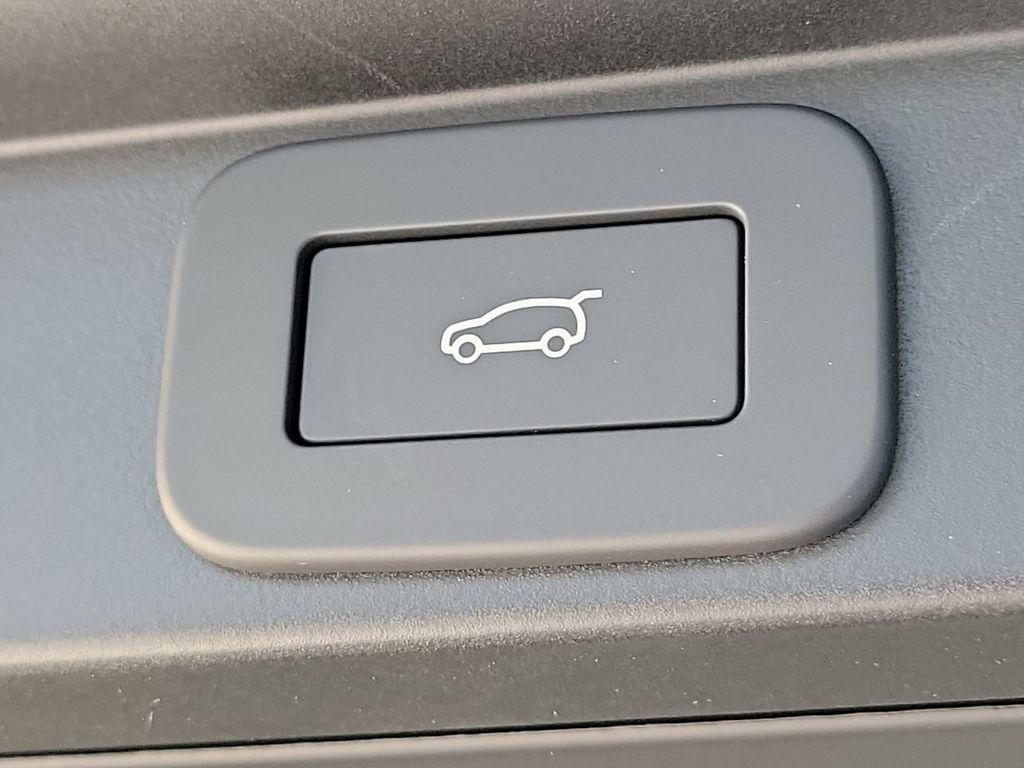 new 2026 Land Rover Range Rover car, priced at $145,625