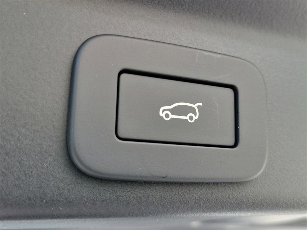 used 2026 Jaguar F-PACE car, priced at $71,898