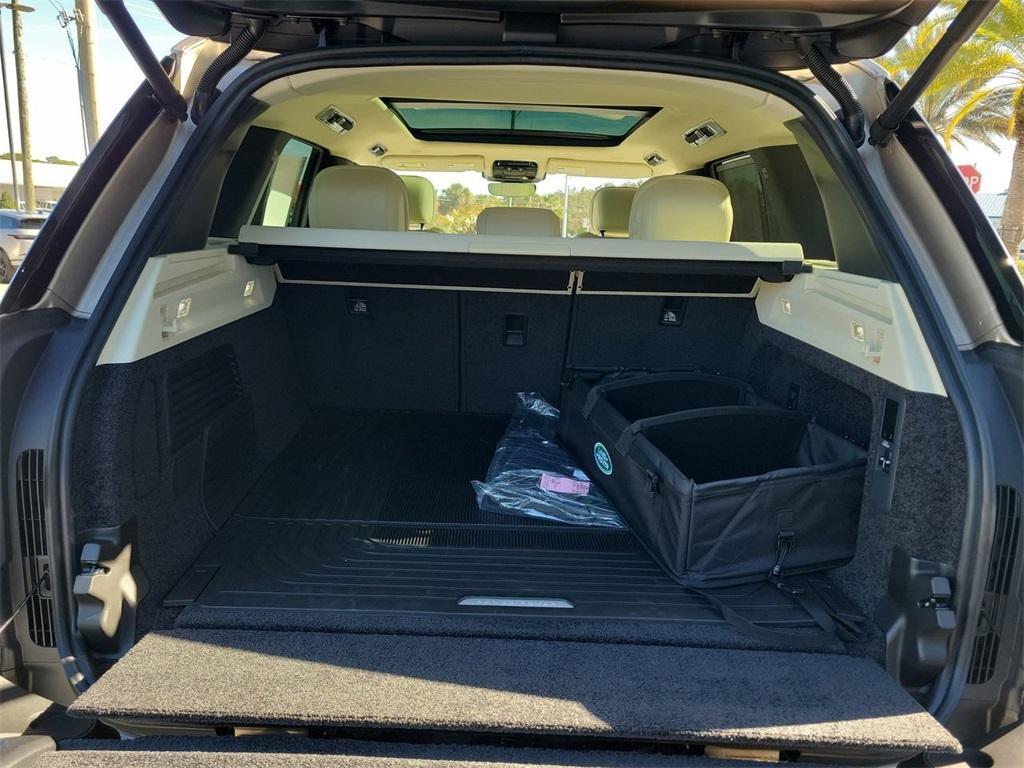 new 2026 Land Rover Range Rover car, priced at $163,130