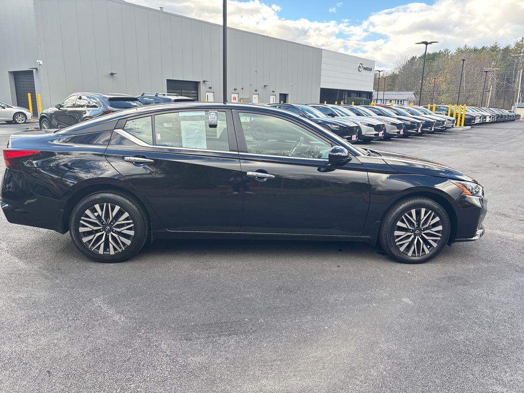 used 2023 Nissan Altima car, priced at $20,900