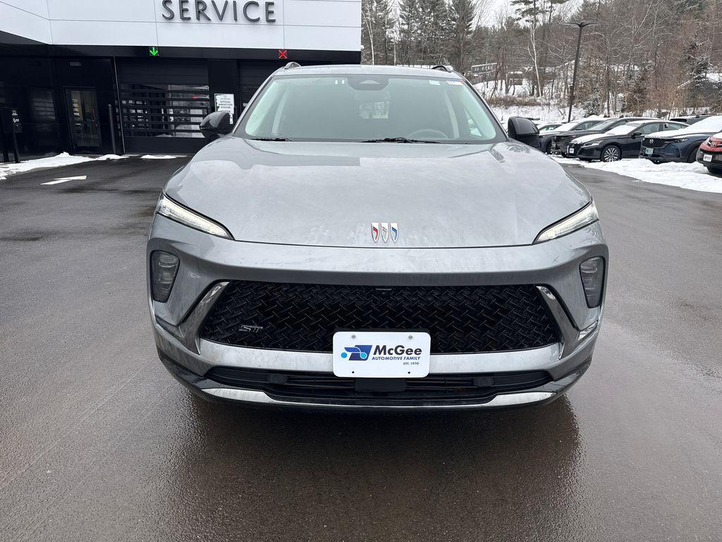 used 2025 Buick Envision car, priced at $29,500