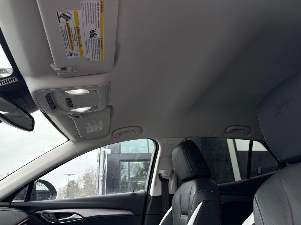 used 2025 Buick Envision car, priced at $29,500