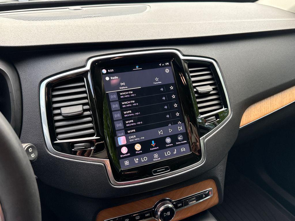used 2023 Volvo XC90 Recharge Plug-In Hybrid car, priced at $44,099