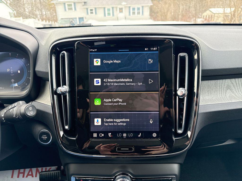 used 2025 Volvo XC40 car, priced at $28,500