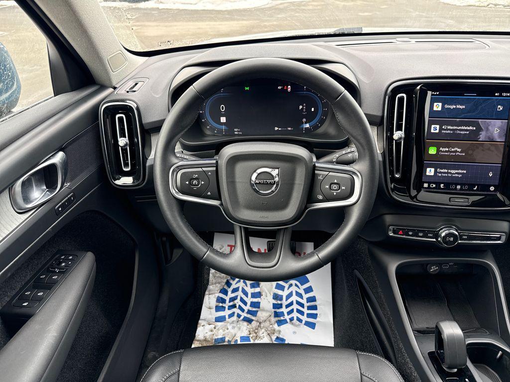 used 2025 Volvo XC40 car, priced at $28,500