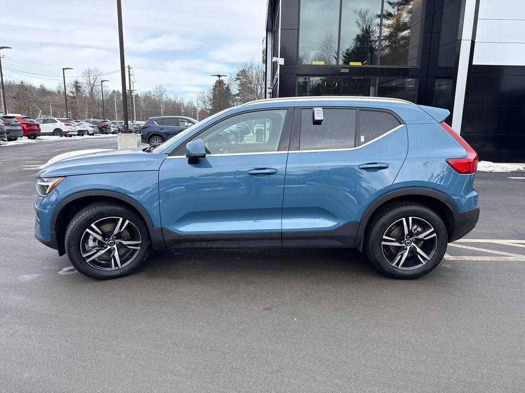 used 2025 Volvo XC40 car, priced at $28,500