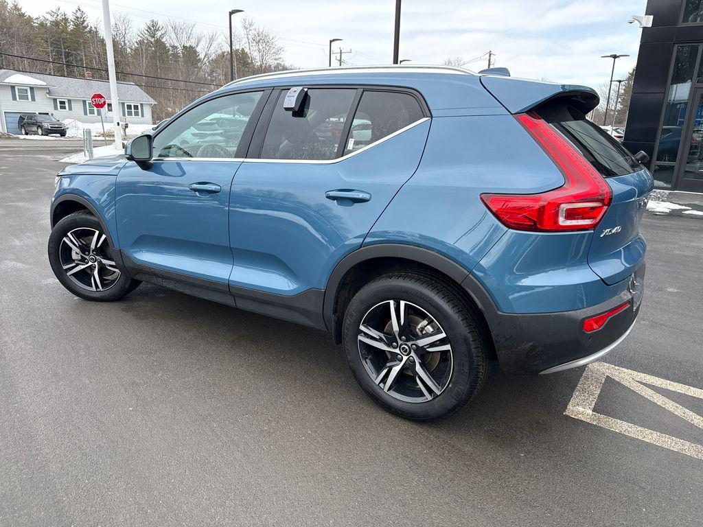 used 2025 Volvo XC40 car, priced at $28,500