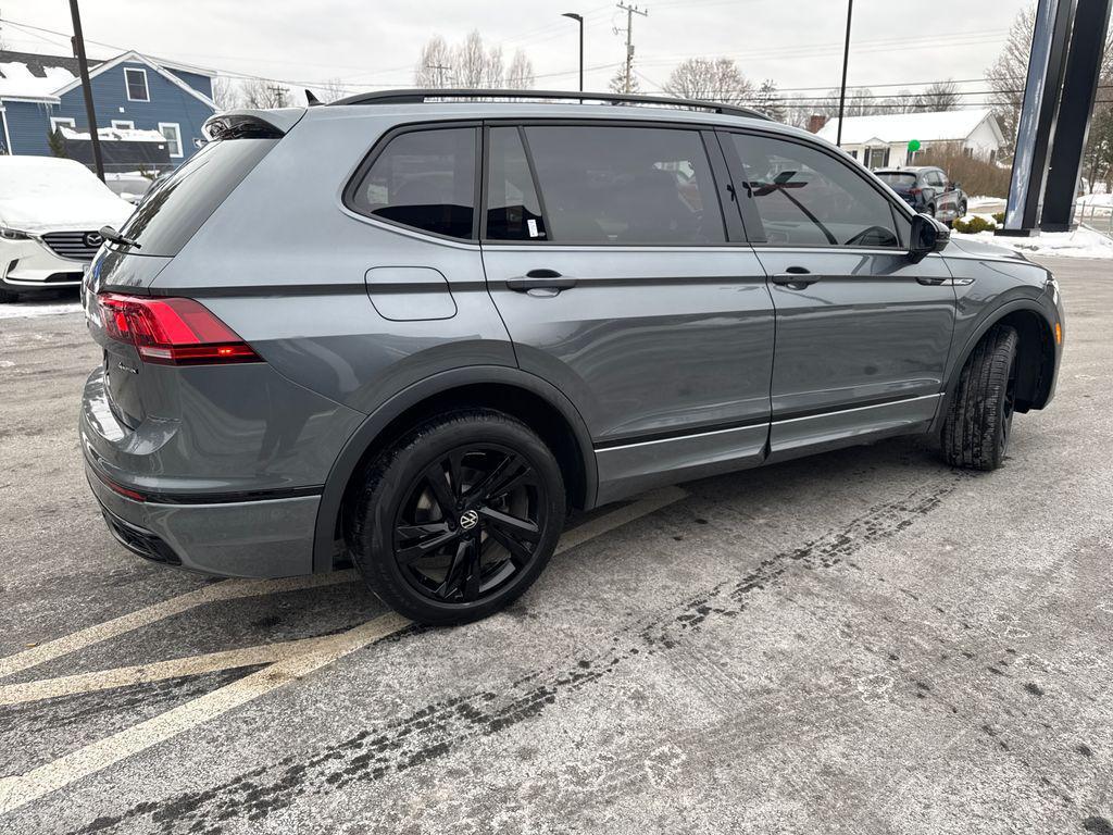used 2024 Volkswagen Tiguan car, priced at $25,900