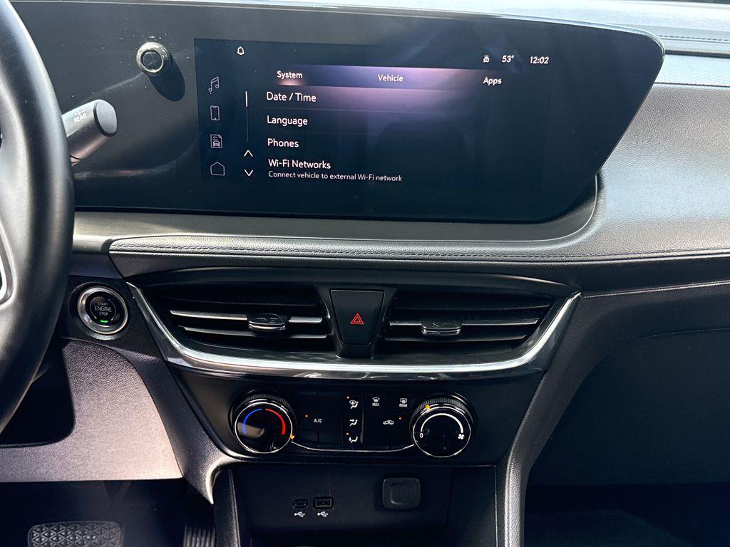 used 2025 Buick Encore GX car, priced at $24,000