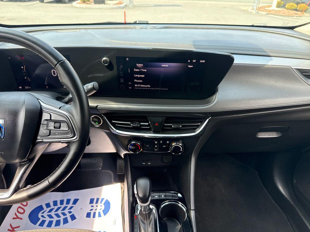 used 2025 Buick Encore GX car, priced at $24,000