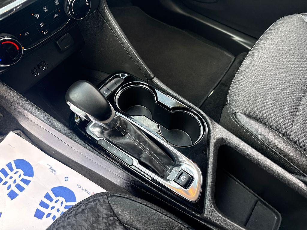 used 2025 Buick Encore GX car, priced at $24,000