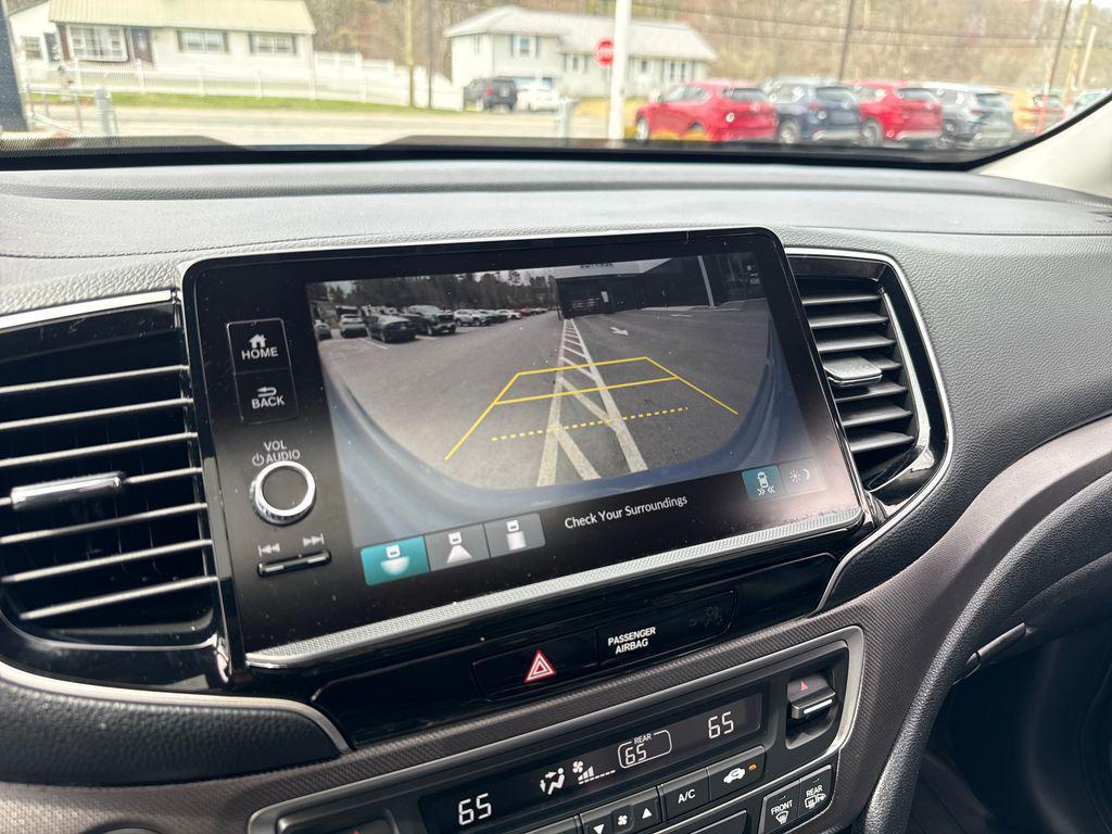 used 2024 Honda Ridgeline car, priced at $35,000