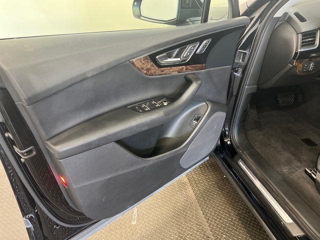 used 2017 Audi Q7 car, priced at $13,900