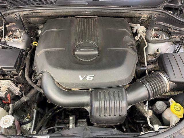 used 2015 Jeep Grand Cherokee car, priced at $10,999