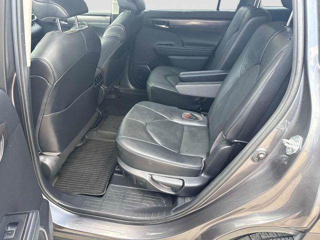 used 2021 Toyota Highlander car, priced at $29,000
