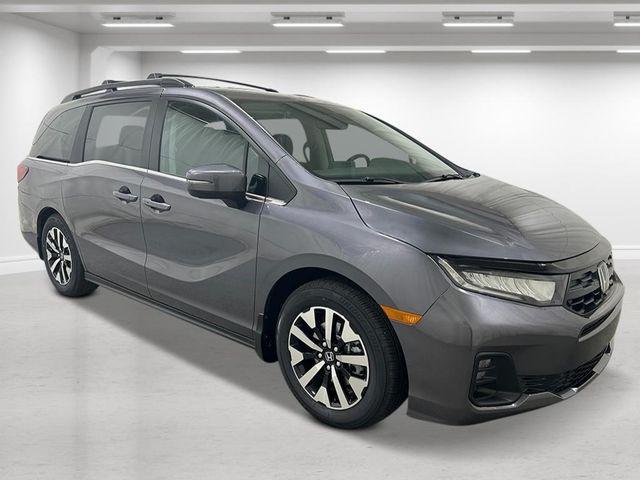 new 2026 Honda Odyssey car, priced at $44,685