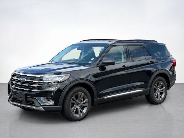 new 2025 Ford Explorer car, priced at $43,312