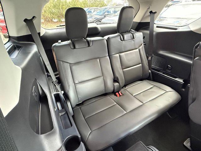 new 2025 Ford Explorer car, priced at $43,312