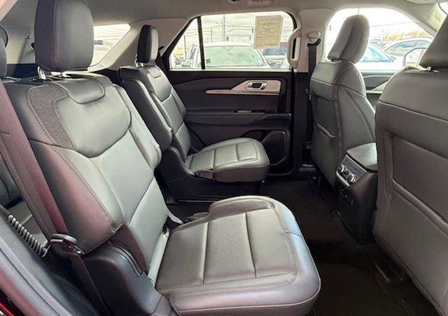 new 2025 Ford Explorer car, priced at $43,312